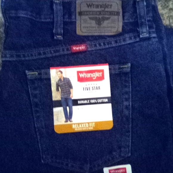 WRANGLER JEANS RELAXED FIT 36-32 - Picture 1 of 1